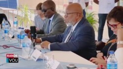 Ayiti: Dennis Francis Ekzòte Aktè Politik Mete Tèt Ansanm Pou Rezoud Kriz la