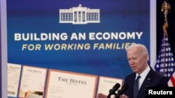 Biden contra las 'tarifas basura' como parte de su plan para combatir la inflación