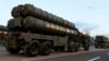 Hệ thống phòng không S-400 của Nga, vũ khí mà Việt Nam đang thương thảo để mua của Moscow.