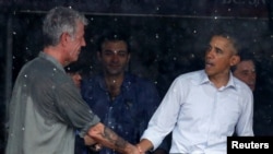 Ông Anthony Bourdain và TT Barack Obama