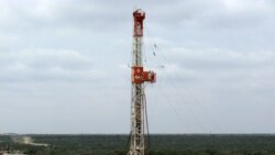 Texas eyaletinin batısındaki Permian Havzası'nda kaya gaz ve petrolü çıkarma çalışmaları