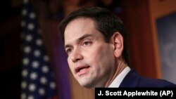 Senatè Marco Rubio (Foto: AP/J. Scott Applewhite, Dosye).